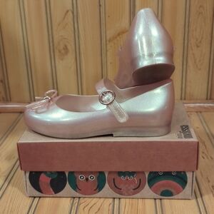 Mini Melissa Mini Sweet Love Cap - Little Girls Size 11 - Metallic Pink